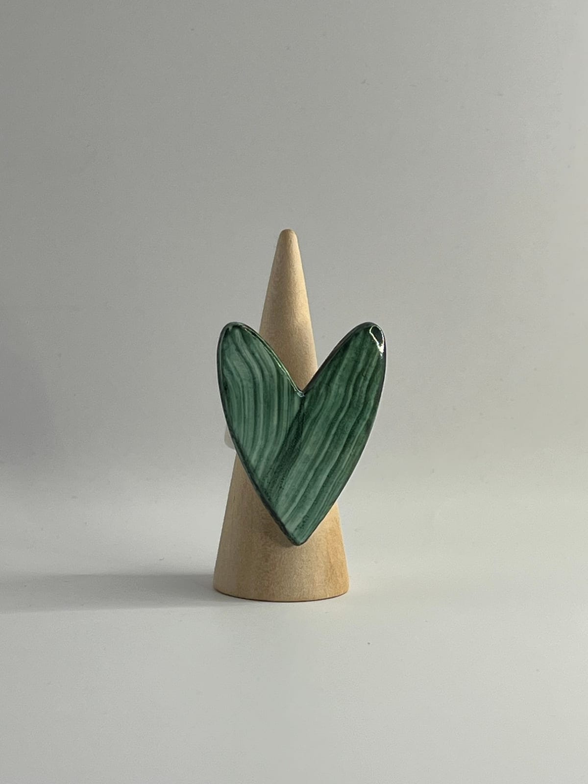 ბეჭედი „მწვანე გული“ - ZHU-ZHA Ceramics